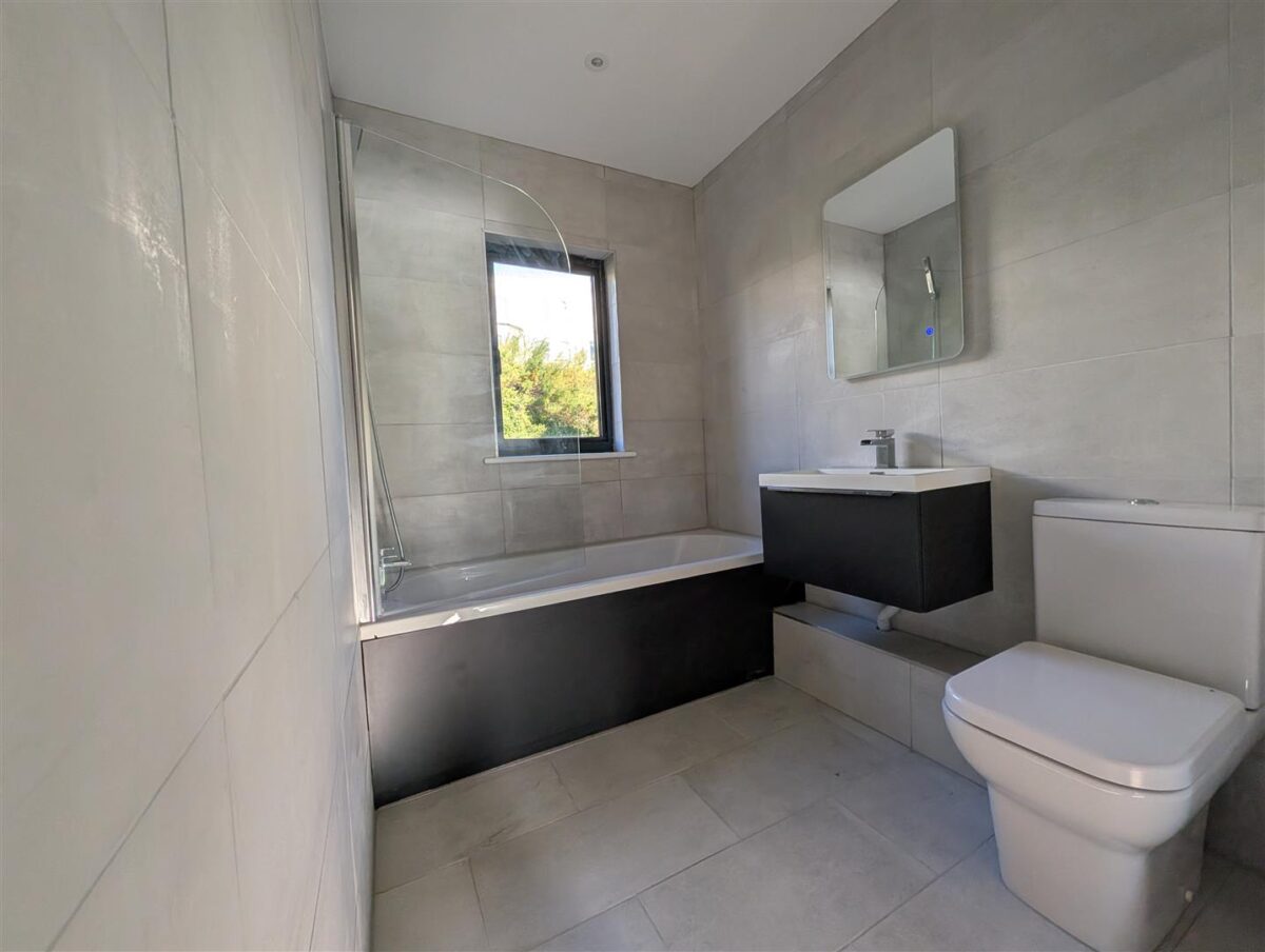 White Rock, Hastings