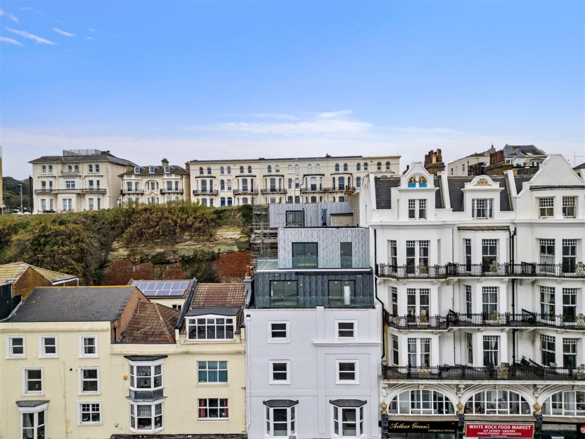 White Rock, Hastings