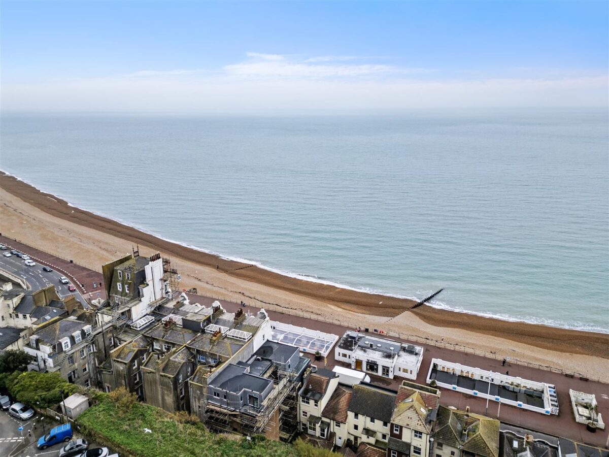 White Rock, Hastings