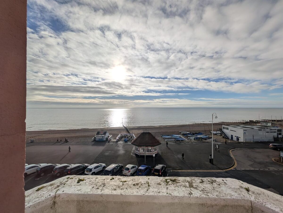 De La Warr Parade, Bexhill-On-Sea