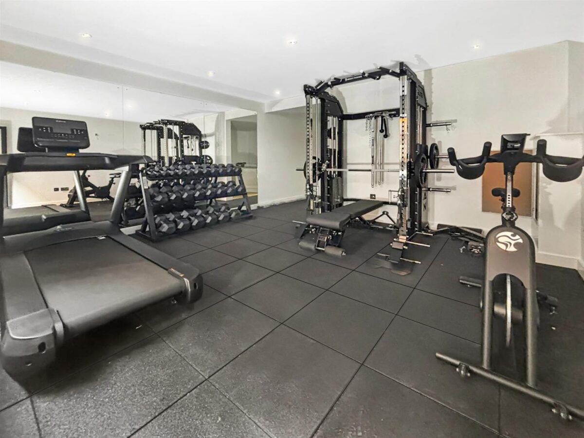 White Rock Heights, Hastings