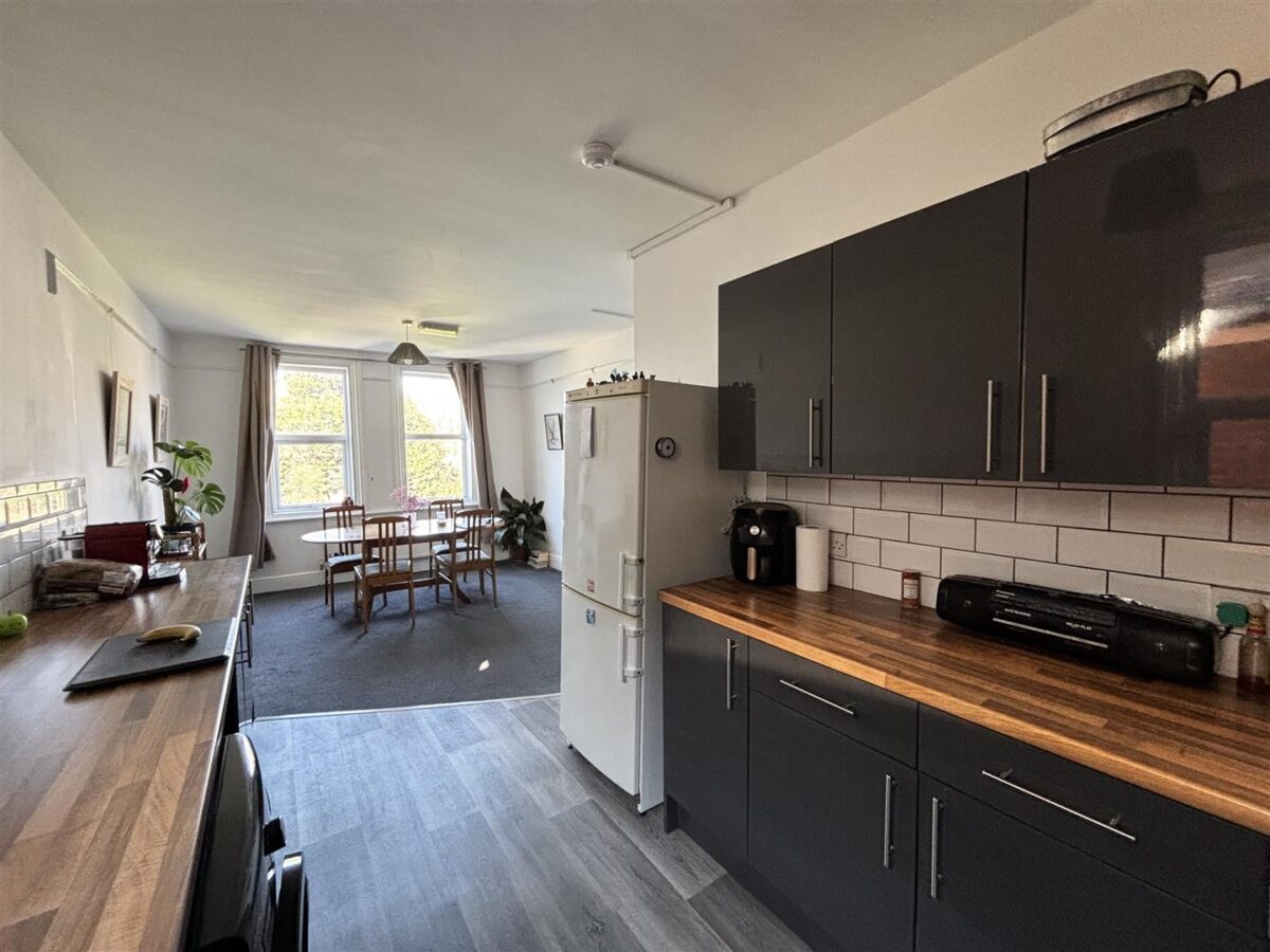 Rotherfield Avenue, Bexhill-On-Sea