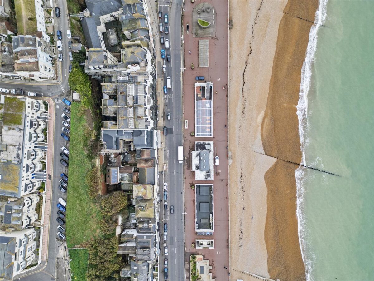White Rock, Hastings